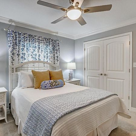 Spring Break Specials! Front Row Views - Tiki Bar - Playground Βίλα Bolivar Peninsula Εξωτερικό φωτογραφία